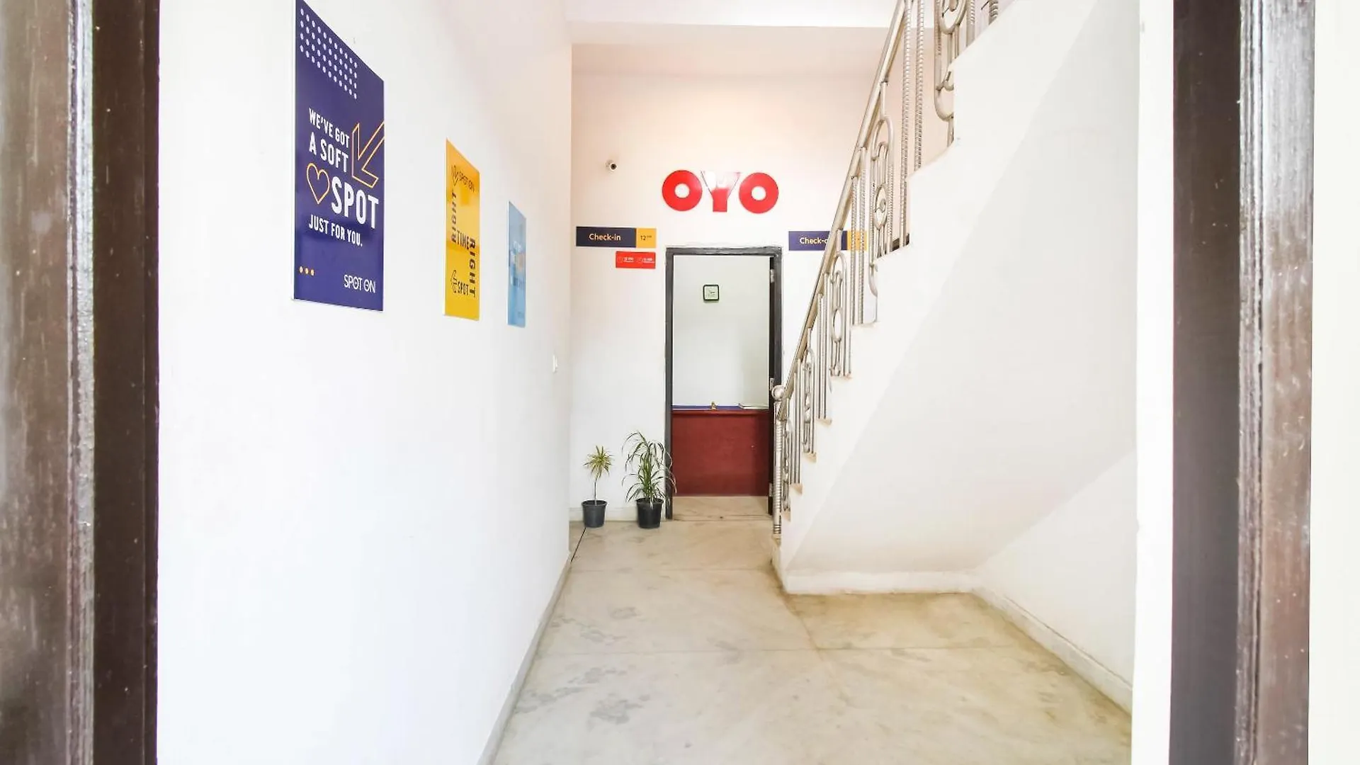 Spot On Namaste Guest House Удайпур